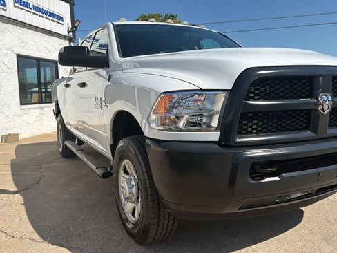 Used 2018 RAM 2500 Tradesman w/ Snow Chief Group AWD/4WD image 4