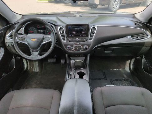 Used 2020 Chevrolet Malibu LT FWD image 14