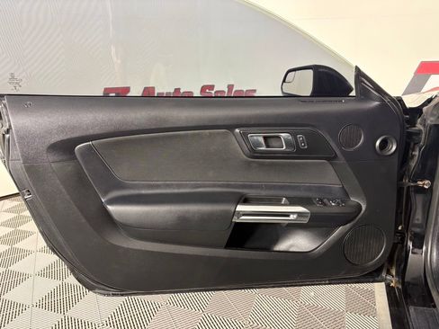 Used 2019 Ford Mustang GT w/ GT Performance Package RWD image 13