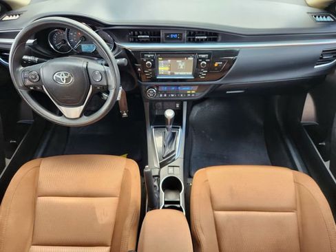 Used 2015 Toyota Corolla LE FWD image 26