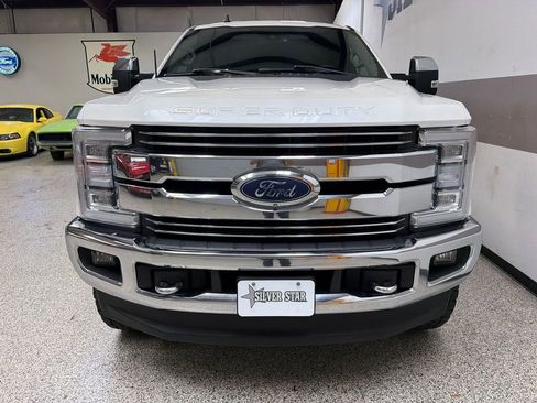 Used 2019 Ford F250 Lariat w/ Lariat Ultimate Package AWD/4WD image 31