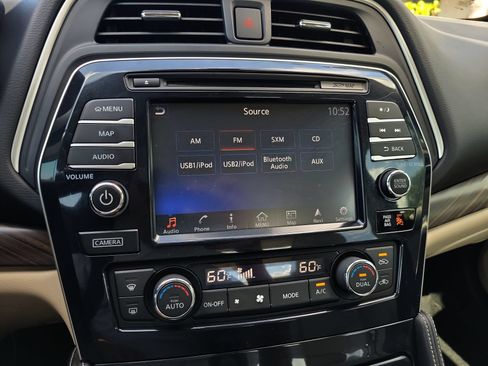 Used 2018 Nissan Maxima Platinum FWD image 24