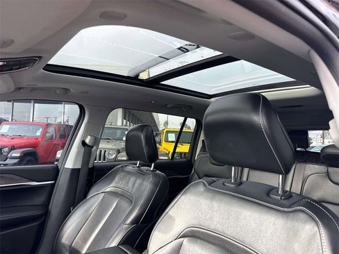 Used 2021 Jeep Grand Cherokee L Limited image 26