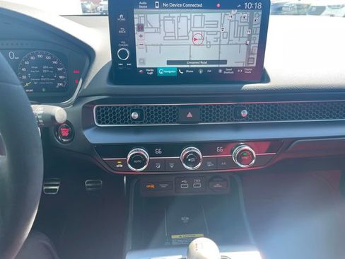 Used 2025 Honda Civic Type R image 6