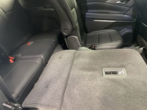 New 2026 Chevrolet Traverse LT w/ Midnight/Sport Edition image 15