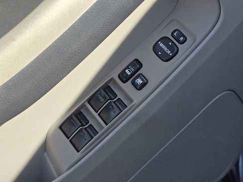 Used 2008 Toyota 4Runner Limited AWD/4WD image 23