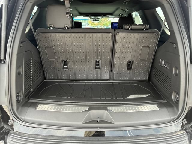 New 2026 Chevrolet Tahoe High Country AWD/4WD image 16