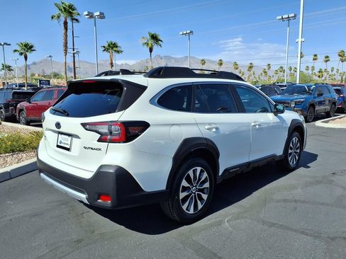 Used 2023 Subaru Outback Limited AWD/4WD image 11