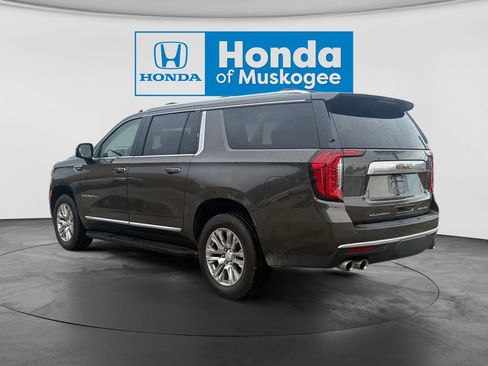 Used 2021 GMC Yukon XL Denali AWD/4WD image 4