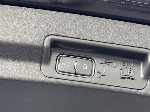 New 2026 Ford Explorer Active w/ Active Comfort Package image 5