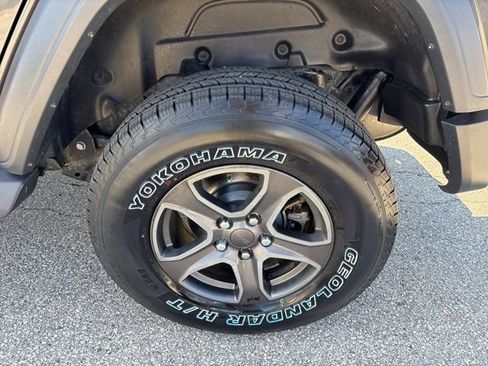 Used 2018 Jeep Wrangler Unlimited Sport S image 5