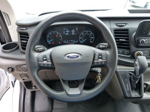 Used 2024 Ford Transit 250 Low Roof w/ Exterior Upgrade Package RWD image 31