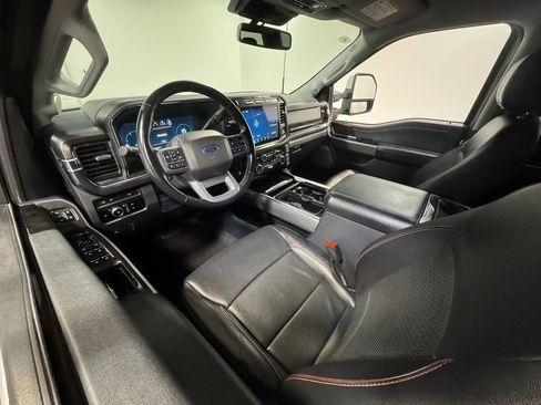 Used 2023 Ford F250 Lariat w/ Lariat Ultimate Package image 60