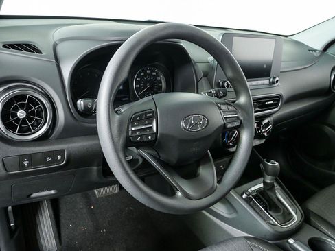 Used 2023 Hyundai Kona SEL AWD/4WD image 4