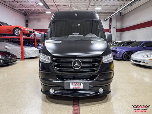 Used 2019 Mercedes-Benz Sprinter 170 image 32
