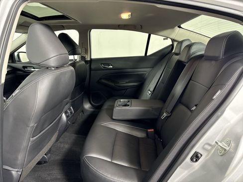 Used 2019 Nissan Altima 2.0 Platinum image 23