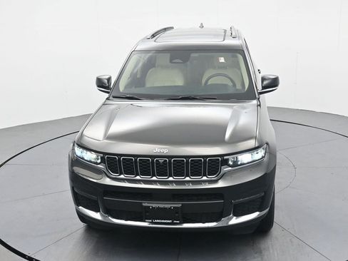 Used 2022 Jeep Grand Cherokee L Limited w/ Luxury Tech Group II AWD/4WD image 18