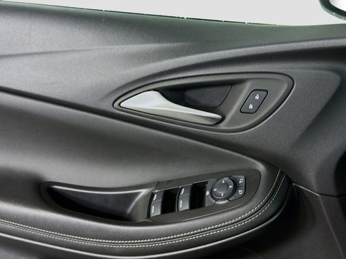 Used 2025 Buick Encore GX Preferred FWD image 15