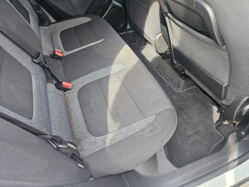 Used 2022 Chevrolet TrailBlazer LT w/ Confidence II Package image 19