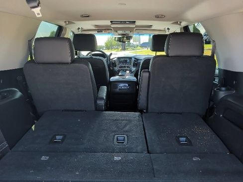 Used 2018 Chevrolet Tahoe Premier AWD/4WD image 14