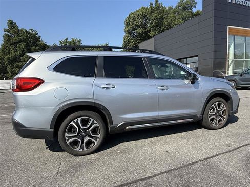 Used 2024 Subaru Ascent Limited w/ Technology Package AWD/4WD image 6