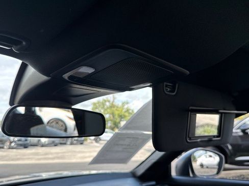 Used 2022 Honda Civic Sport image 11