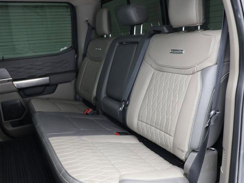 Used 2025 Ford F350 Platinum w/ Platinum Plus Package image 20