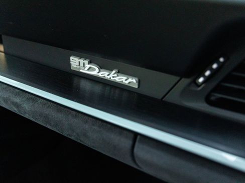 Certified 2024 Porsche 911 Dakar image 41