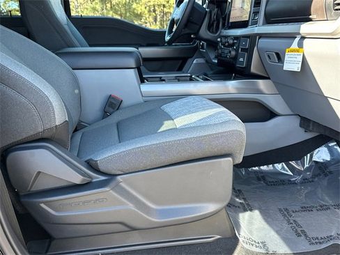 New 2026 Ford F250 XLT w/ XLT Premium Package image 13