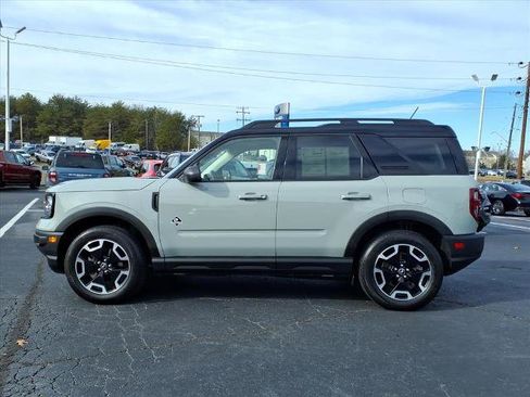 Certified 2021 Ford Bronco Sport Outer Banks image 2