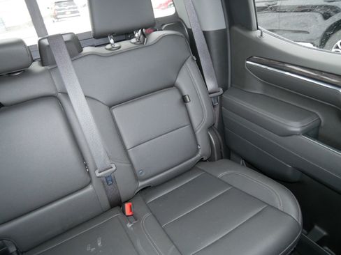 Used 2023 Chevrolet Silverado 1500 LTZ image 14