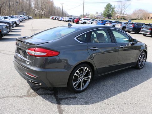 Used 2020 Ford Fusion Titanium image 8