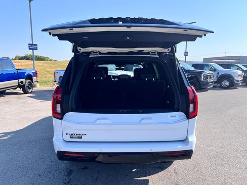 New 2025 Ford Expedition Platinum w/ Stealth Performance Package image 18