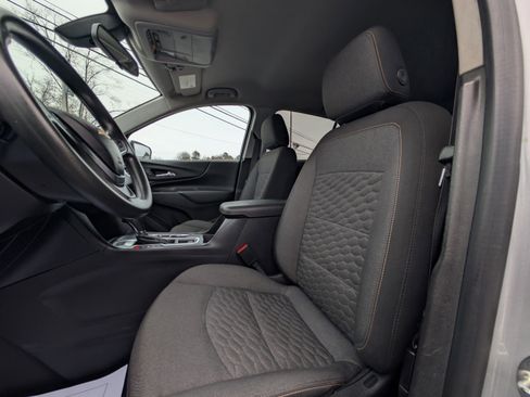 Used 2018 Chevrolet Equinox LT image 29