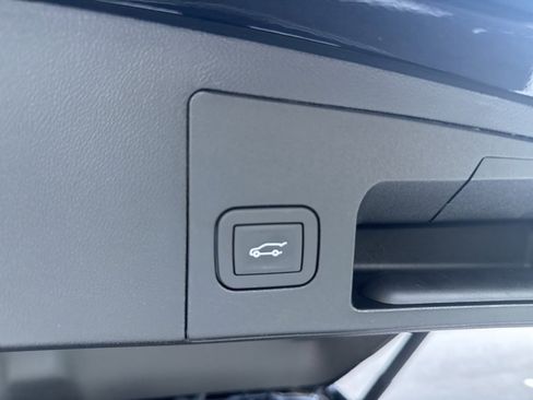 Certified 2025 Cadillac XT5 Premium Luxury w/ Technology Package image 11