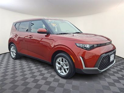 Certified 2023 Kia Soul LX w/ LX Technology Package
