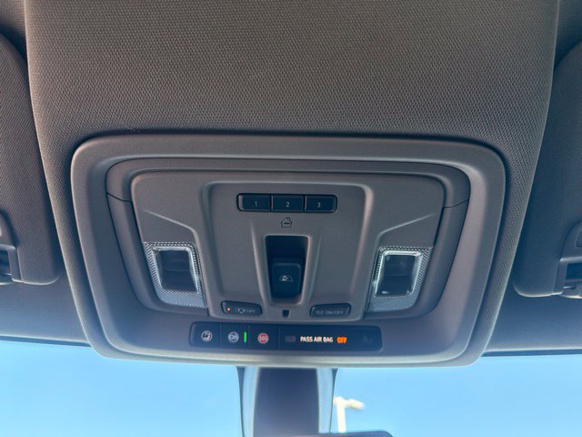 Used 2020 Chevrolet Silverado 1500 RST AWD/4WD image 33
