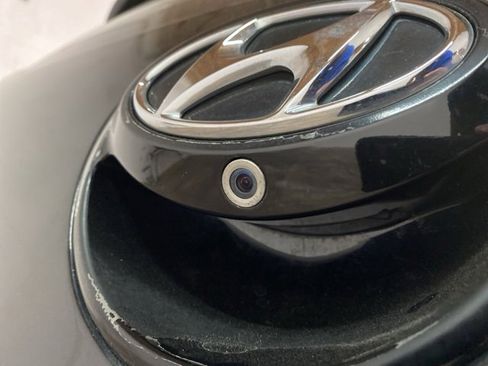 Used 2016 Hyundai Veloster Turbo w/ Option Group 04 image 97