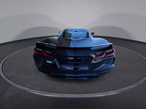 Used 2024 Chevrolet Corvette Stingray Preferred Cpe w/ Z51 Performance Package image 7