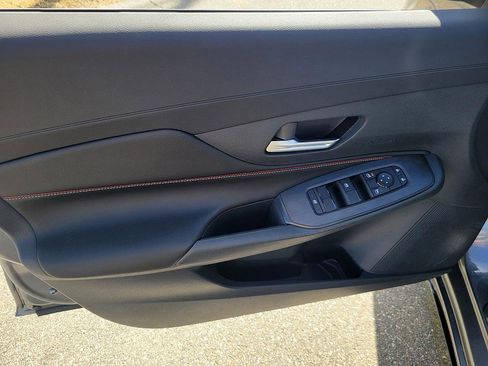 New 2026 Nissan Sentra SR image 9