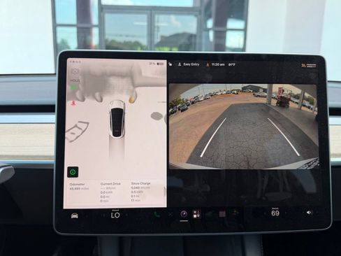 Used 2023 Tesla Model Y Long Range AWD/4WD image 22