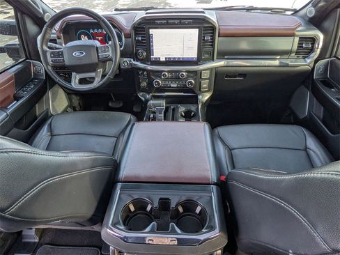 Used 2021 Ford F150 Lariat w/ Equipment Group 502A High image 19