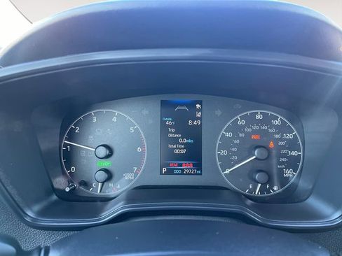 Used 2023 Toyota Corolla LE image 21