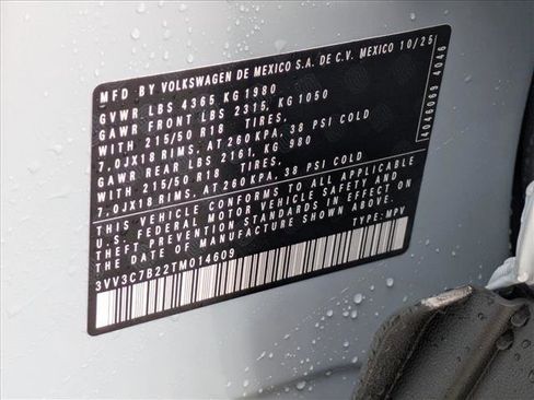 New 2026 Volkswagen Taos SE FWD image 21