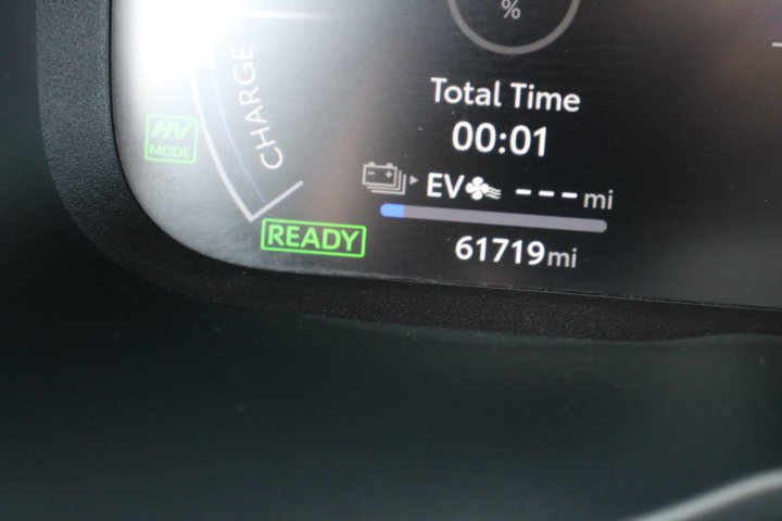 Certified 2024 Toyota RAV4 XSE AWD/4WD image 32