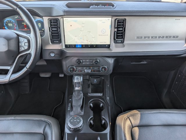 Used 2025 Ford Bronco Outer Banks AWD/4WD image 7