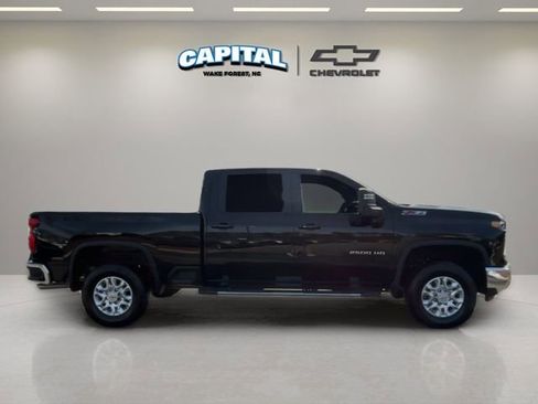 Used 2025 Chevrolet Silverado 2500 LT w/ All Star Edition image 6