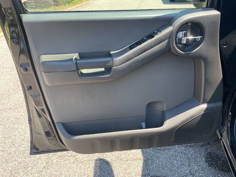 Used 2006 Nissan Xterra S image 15