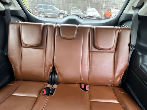 Used 2019 Subaru Ascent Touring w/ Popular Package #3 image 19