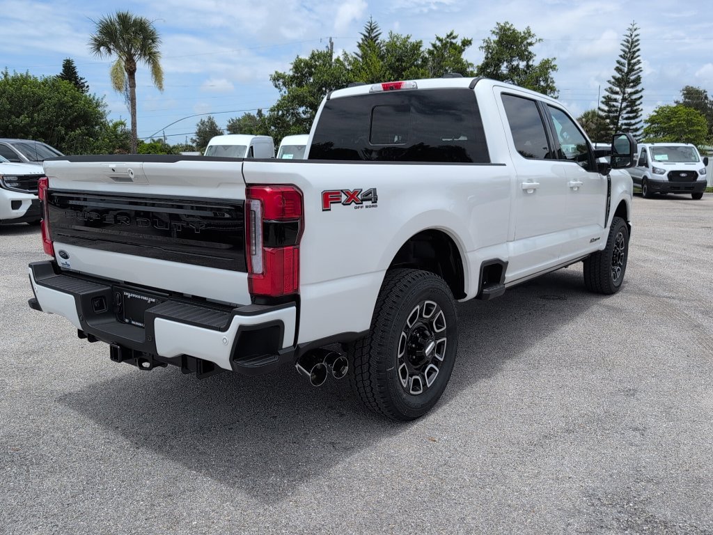 New 2026 Ford F250 Platinum w/ FX4 Off-Road Package AWD/4WD image 3